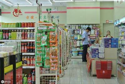 繳學費繳燃氣費！紅旗連鎖靠這些增值服務年收63億 日用百貨銷售